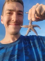 I was soooo very happy to find 2 starfish this morning in belfast by the  water downtown I've currently been looking for one since 2019