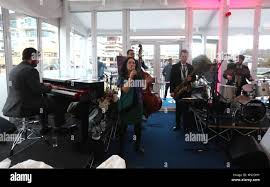 Jazz singing hi-res stock photography and images