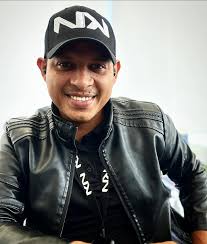 Y tu Carro Porque Cuando ?? Escríbeme