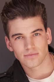 Kia Dorsey's Instagram, Twitter & Facebook