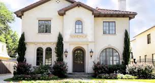 Maybe you would like to learn more about one of these? 40 Spanish Style Exterior Paint Colors You Will Love Roundecor Spanish Style Exterior Spanish Style Homes Spanish Style House