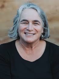 NH Author and Storyteller Cindy Pierce announces Kittery performances