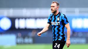 Christian dannemann eriksen is a danish professional footballer who plays as an attacking midfielder for serie a club inter milan and the de. Christian Eriksen Droht Nach Einbau Des Defibrillators Der Abschied Von Inter Mailand Eurosport