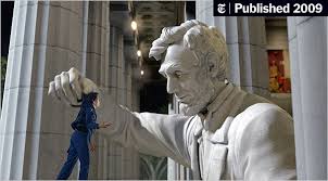 Nonton the night of museum. Dad S At Another Museum As Ben Stiller Returns In Shawn Levy S Film The New York Times
