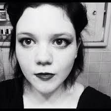 Amanda Marro's Instagram, Twitter & Facebook