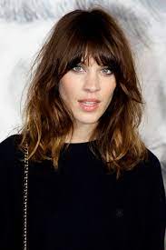 Alexa Chung S Soft Mid Length Style Alexa Chung Hair Hair Styles Long Hair Styles
