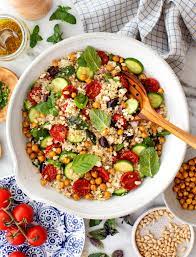 Great for meal prep or serve this as a side dish for chicken or fish, also great for backyard parties and. Mediterranean Quinoa Salad Recipe Love And Lemons