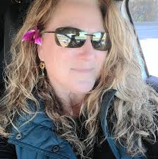 Waterfront lodging and food recommendations