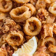 Easy Crispy Fried Calamari Muc Chien Gion Vietnamese Home Cooking Recipes Cooking Recipes Fried Calamari Recipes