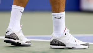 Open after the two greats collaborated on a new shoe. Roger Federer Debuts Nikecourt Zoom Vapor Aj3 With Michael Jordan Watching Sole Collector