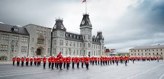 Hier gewinnen sie einen ersten eindruck von uns. Thousands Gather For Annual Rmc Reunion Weekend Canadian Military Family Magazine