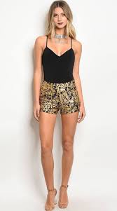 Black And Gold Outfits For Ladies Honeylee Black And Gold Shorts Stellasaksa Shorts Gold Clothing Fashion Boutique Style Outfits Fashion Black Chino Shorts