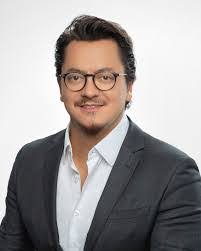 Udit Mehta's Instagram, Twitter & Facebook