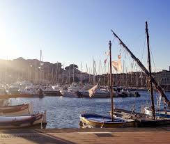 Golden Hour En Provence Sanary Sur Mer Vacances Destination Destinations