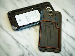 A closer look at the Kyocera Hydro Life ...