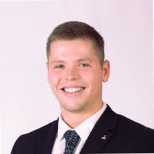 A company culture where hard work meets recognition