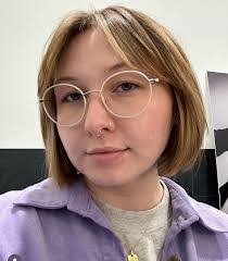 Emily Aho's Instagram, Twitter & Facebook