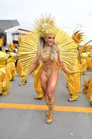Carnaval SP: Barroca Zona Sul fecha a primeira noite com enredo sobre Oxum