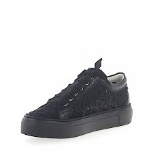Using these basic embroidery stitches, will teach you how to embroider flowers, letters, and anything you. Agl Attilio Giusti Leombruni Low Top Sneakers Calfskin Nylon Gauze Embroidery Flower Pattern Logo Black Online Shopping Mybudapester Com