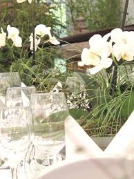 Hochzeit Mit Orchideen Im Asiatischen Stil Orchideen Tischgestecke Hochzeit Exotische Hochzeit