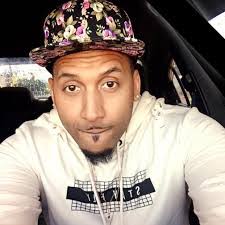 James Larusch's Instagram, Twitter & Facebook