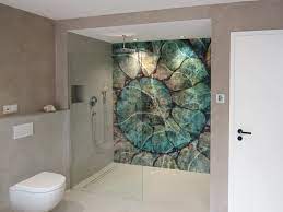 Tapeten, seine eigenen vier wände individuell zu gestalten, zieht jetzt auch im badezimmer ein! Glamora Wallcoverings Tapete In Der Dusche Badezimmer Tapete Badezimmer Design Design Tapeten