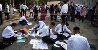 A video shared on social media shows a bridge under construction that collapsed near desa tun razak, from sungai besi. 96 Per Cent Of 2017 Upnm Graduates Secured Jobs Borneo Post Online