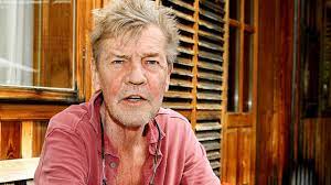 Ernst august i av hannover (nb); Ernst August Von Hannover In Jagdhutte Festgenommen Wild Beim Wild