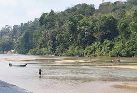 Tempat sungai ini bertemu dengan sungai klang merupakan asal nama kuala lumpur. 8 Perkara Anda Perlu Tahu Mengenai Laporan Khas Sungai Tembeling Astro Awani