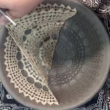 704 Likes 11 Comments Bonnie Scoggins Thebonniepotter On Instagram Making Some Large Bowls In Preparatio Beton Deko Ideen Beton Deko Selbermachen Beton