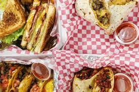 La Roja Food Truck Good Food Like Home L.L.C. — Restaurant food truck in Carlsbad, New Mexico