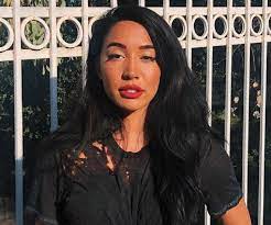 Check out this biography to know about her childhood, family, personal life, career, and achievements. Sierra Deaton Biography Facts Childhood Family Life Achievements
