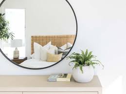 These wall decor ideas are easy to do, inexpensive and an interesting. 30 Ways To Style Large Round Mirrors