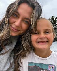 KRISTEN KOPORC & BIRDIE PRICE ARE HOME!!!!!💙💛💙💛 Welcome to the sweetest  sisterhood baby deltas!!!! #luckymeimaddd