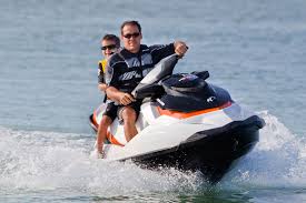 Most jet ski rentals can be arranged for periods varying from 20 minutes to two hours. Waverunner And Jet Ski Rentals Johns Pass Madeira Beach