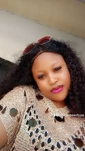 Nana Davies's Instagram, Twitter & Facebook