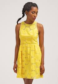 We did not find results for: Robes Legeres Adrianna Papell Robe D Ete Yellow Jaune 90 00 Chez Zalando Au 21 01 17 Livraison Et Retours Gratuits Et Service C Robe Robe Jaune Et Robe Legere