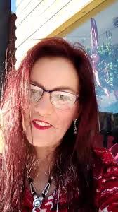 Tracy Linderman's Instagram, Twitter & Facebook