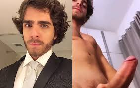 Famosos Nus Homens Pelados Grátis - Famosos Nus