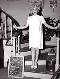 Marilyn monroe wore a white dress in the 1955 film the seven year itch, directed by billy wilder. 24 The Seven Year Itch Hair And Costume Tests Ideas Marilyn Monroe Photos Marilyn Monroe Marilyn