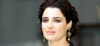 Луиза раньери, виничо маркиони, маттео мартари и др. Luisa Ranieri E Luisa Spagnoli L Attrice Diventa Stilista Per Fiction Velvet Style