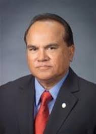 Bill Medeiros's Instagram, Twitter & Facebook