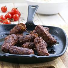 Palitaw is a sweet rice cake dessert and one of many 'kakanin' or rice cakes that filipinos love to eat for merienda or snacks. Adora S Box Homemade Longganisa Filipino Sausage Homemade Sausage Recipes Homemade Recipes