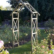 Wooden rose arches are the classics par excellence. Blooma Cottage Apex Top Wood Arch Diy At B Q