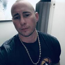 If SNL don't have Aziz Ansari be playing Kash Patel this Saturday I'm going  to be pissed!! 😂