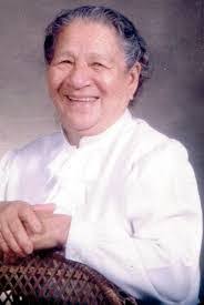 Flor Lopez's Instagram, Twitter & Facebook