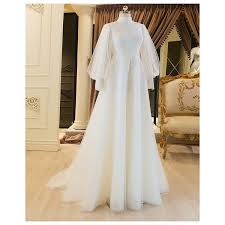Istanbuldan Derya Hanima Ozel Calistigimiz El Islemesi Fransiz Dan Tesettur Gelinlik Modelleri Muslimah Wedding Dress Muslim Wedding Dresses Beautiful Dresses