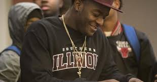 East St. Louis' McDowell signs with SIU Carbondale, plans to enroll early