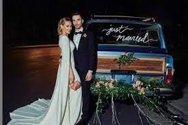 I'm a multimedia journalist and communications specialist. Hilary Duff S Friend Officiated Her Wedding