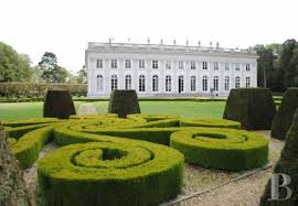 Nous avons 5 219 logements à vendre à partir de 261 000€ pour votre recherche chateau ile france. A 40 Km De Paris Chateau Du 18e S Avec Facades Et Toiture Imh Douves En Eau Parc Et Jardins A La Francaise Plan D Eau Et Foret Sur Environ 40 Ha